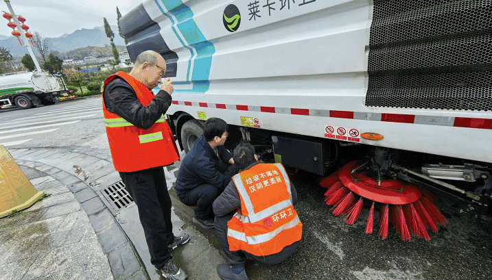 暖心守護+熱度|宇通重工暖冬護車行動全國進行中... 暖心守護+熱度|宇通重工暖冬護車行動全國進行中...