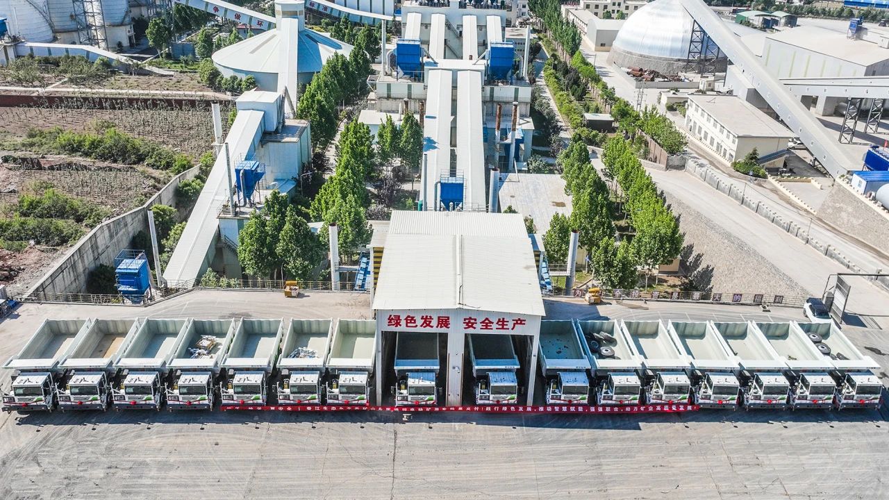智啟新章！宇通新能源礦卡批量交付春江生態(tài)礦山