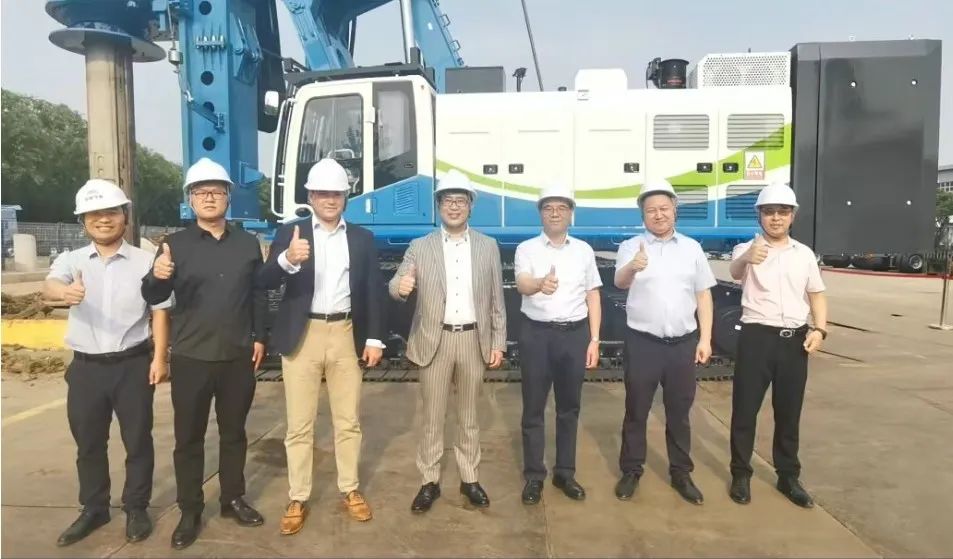 登陆欧洲！宇通重装与上海朗信签订电动旋挖钻欧洲区经销协议