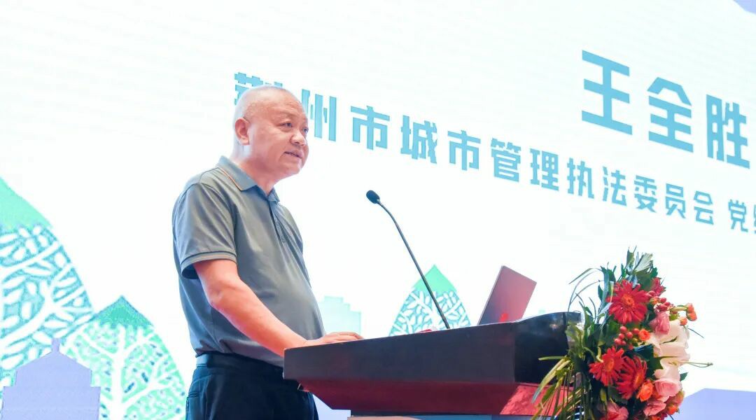 價值連城 | 宇通環衛綠動荊州，共探垃圾分類與城市治理新方案！