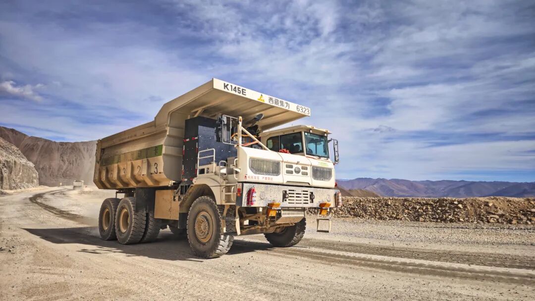 宇通重工获评“2025上市公司高质量发展优秀实践范例” 宇通重工获评“2025上市公司高质量发展优秀实践范例”