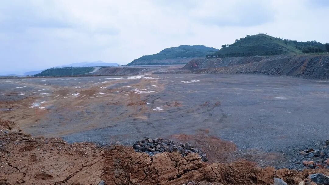 从“油” 到“电”,宝鸡众喜金陵河水泥携手宇通矿卡的绿色转型之路 图片