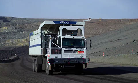 宇矿同行|政策东风加持,新能源无人矿卡如何破解矿山困局?