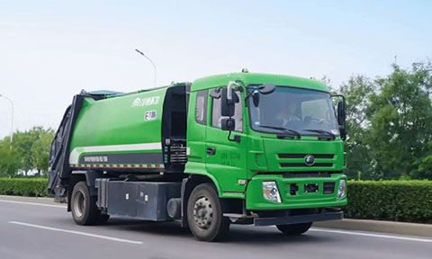 「宇」见好车丨突破续航焦虑！18吨增程式混动压缩车作业实力拉满！