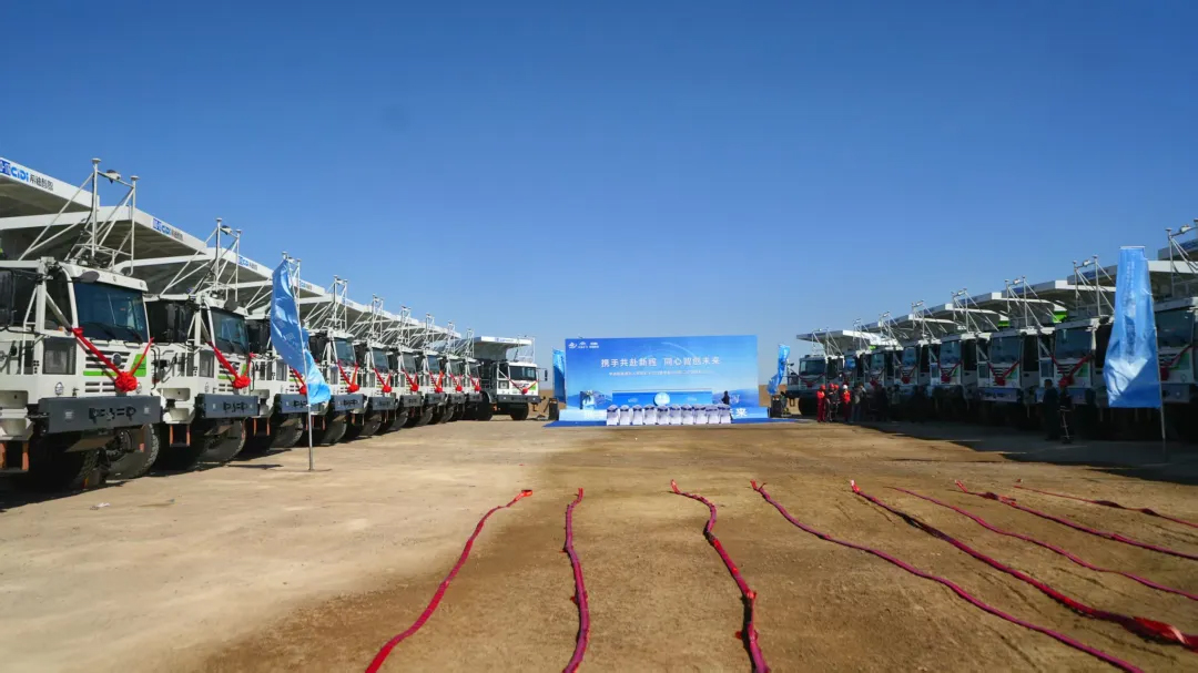 智电融合，赋能戈壁！宇通纯电动无人驾驶矿卡批量交付奇台银都！