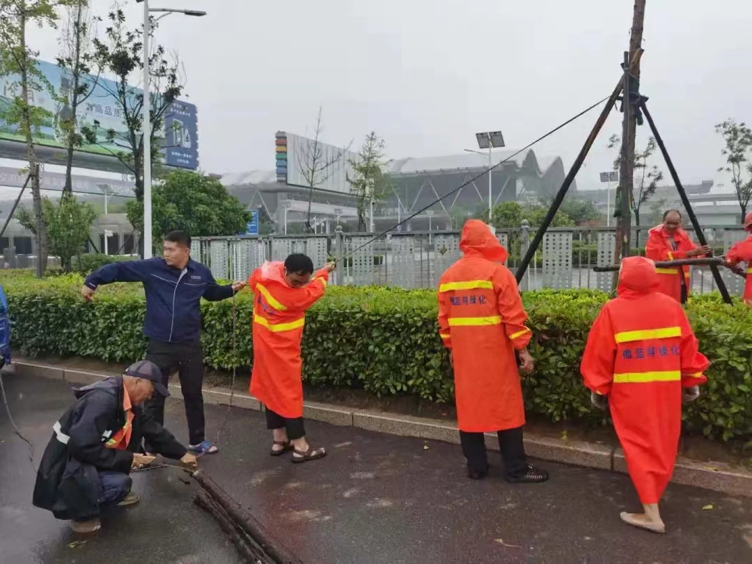 災(zāi)害面前不忘國憂，宇通重工勇?lián)髽I(yè)社會責任